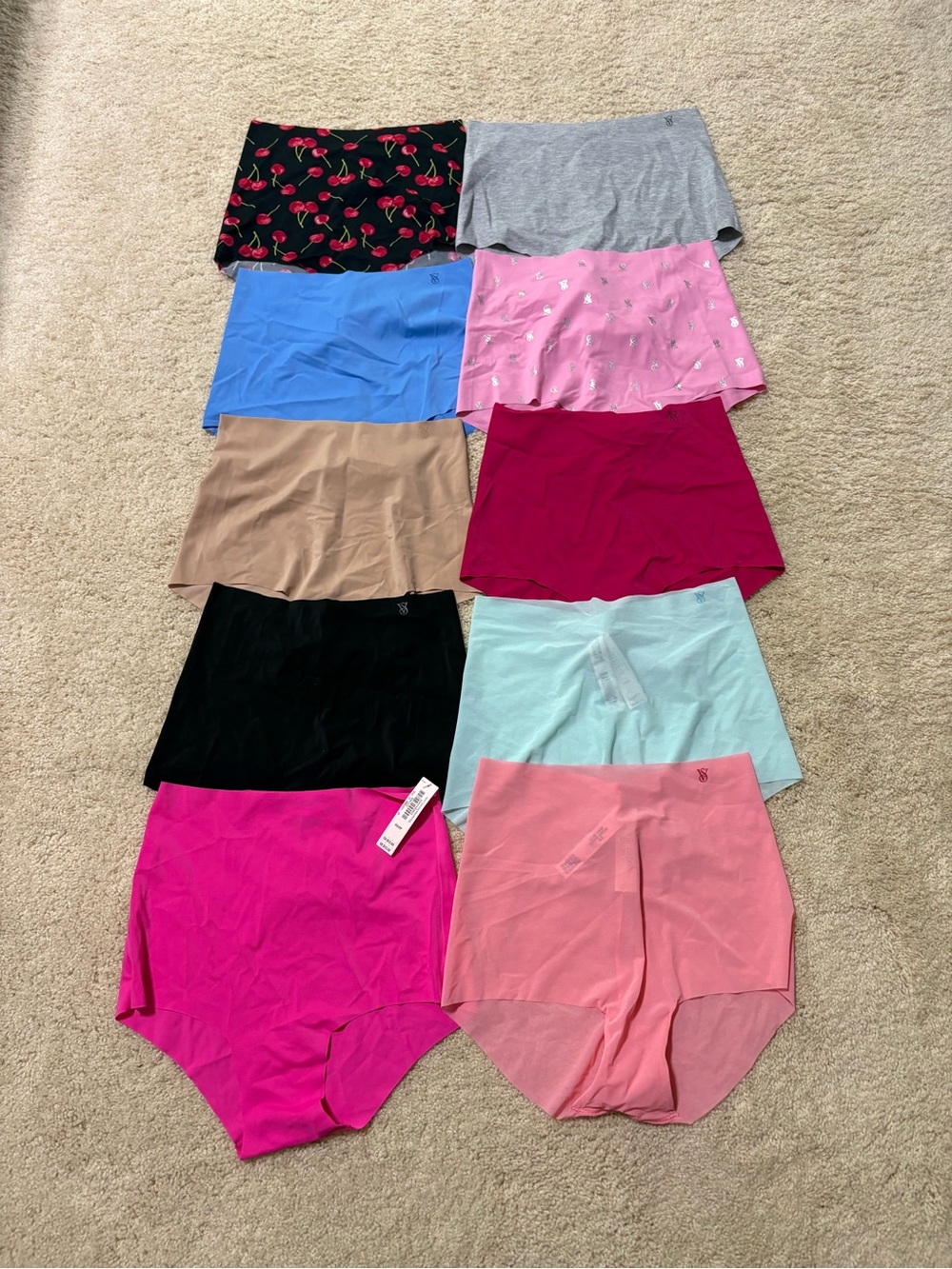 NEW NWT 10 pair Victoria’s Secret/Pink Panties Size: XS